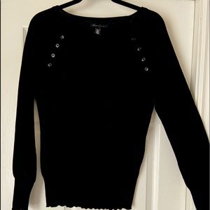 Black Kenneth Cole sweater
